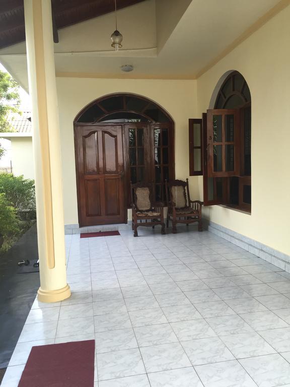 Bolonghes Homestay Negombo Exterior foto